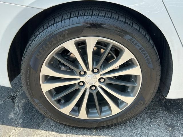 Used 2018 Buick LaCrosse Essence w/ Sights and Sounds Package FWD image 7