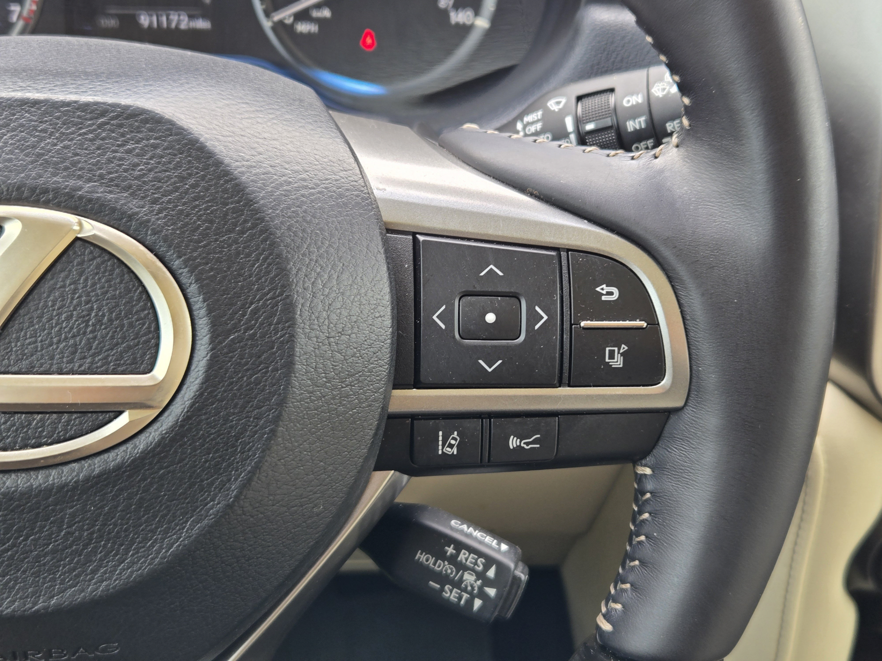 Used 2022 Lexus GX 460 Premium w/ Premium Package AWD/4WD image 27