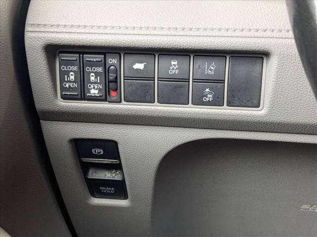 Used 2018 Honda Odyssey EX-L image 11