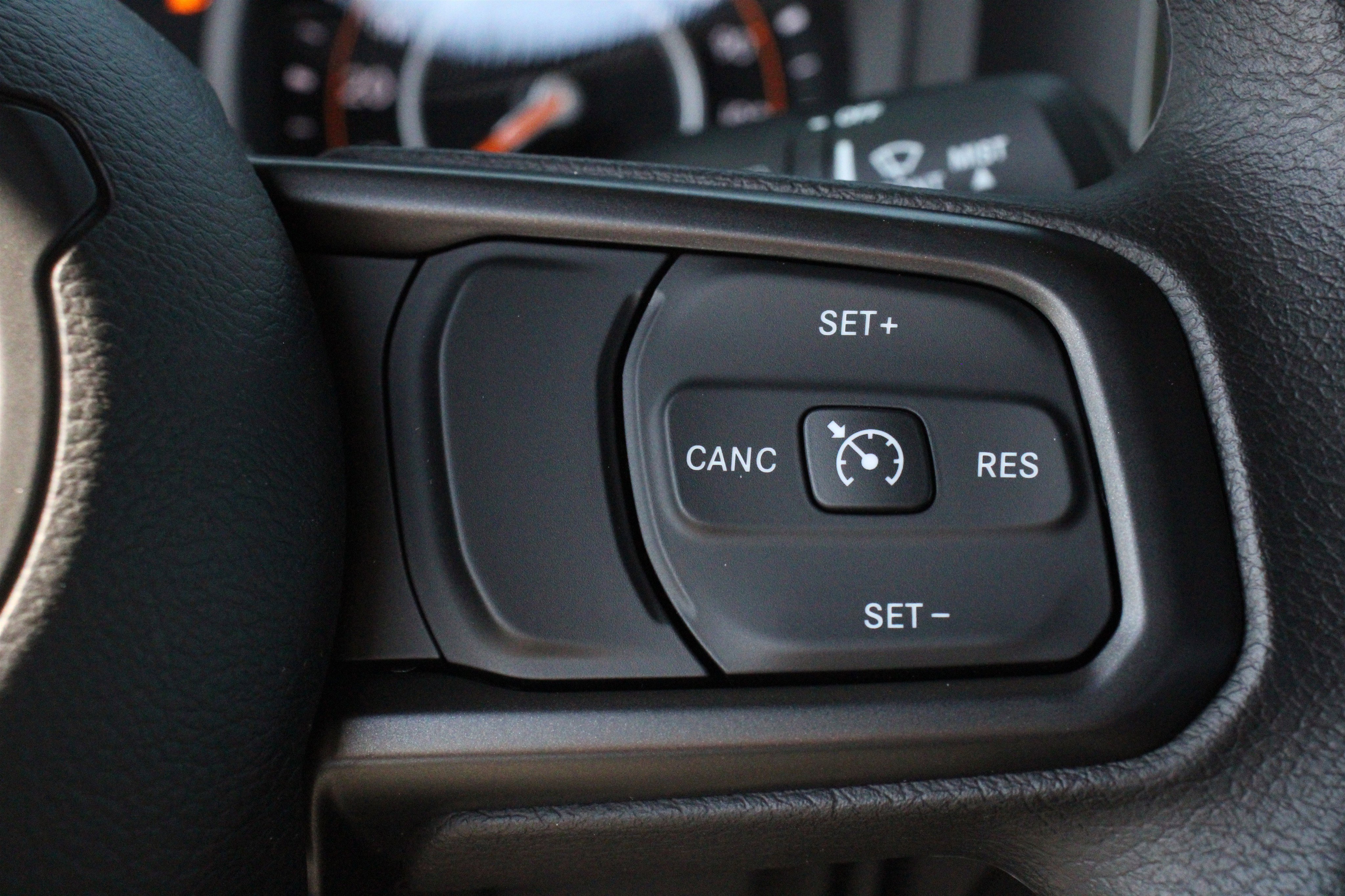 New 2026 Jeep Gladiator Sport AWD/4WD image 10