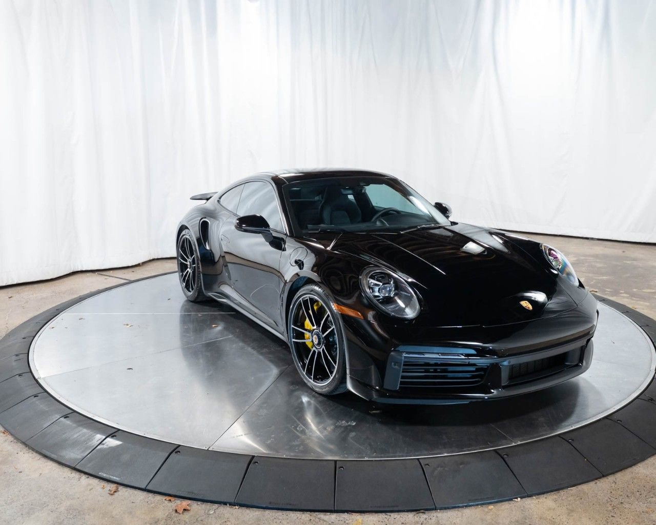 Used 2023 Porsche 911 Turbo S image 31