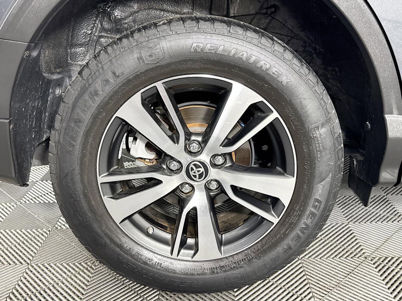 Used 2017 Toyota RAV4 XLE image 52