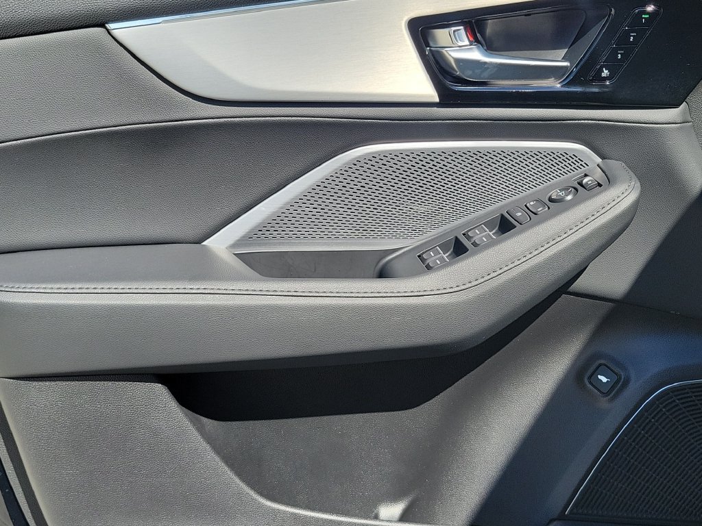 Certified 2025 Acura MDX SH-AWD image 20