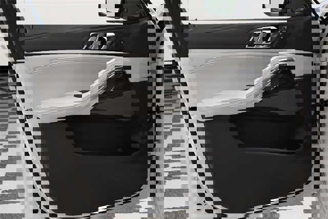 New 2026 BMW X6 xDrive40i image 22