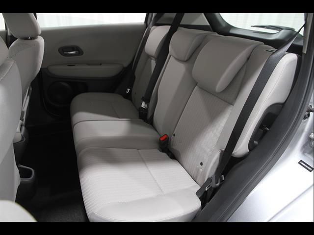 Used 2017 Honda HR-V LX image 16