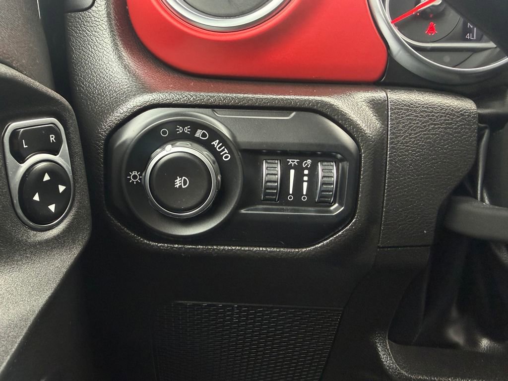 Used 2022 Jeep Wrangler Unlimited Rubicon image 19