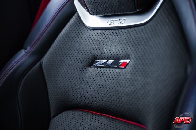 Used 2018 Chevrolet Camaro ZL1 RWD image 28