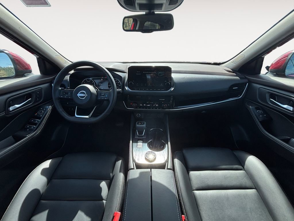 Used 2023 Nissan Rogue SL w/ SL Premium Package image 13