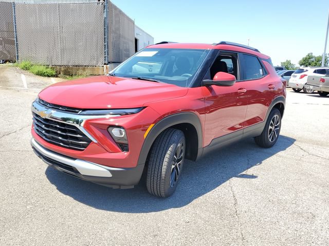 New 2026 Chevrolet TrailBlazer LT w/ Driver Confidence Package FWD image 2