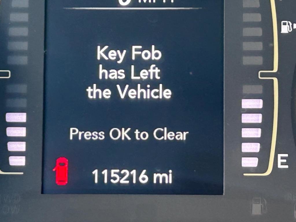 Used 2019 Jeep Cherokee Latitude Plus image 19