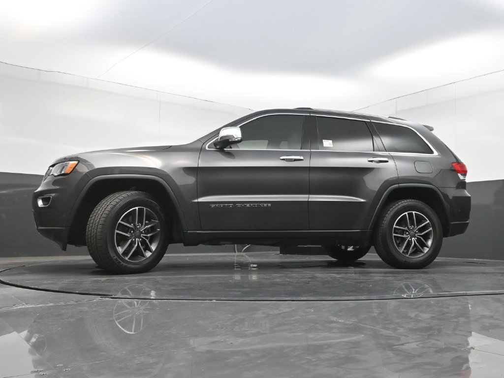 Used 2019 Jeep Grand Cherokee Limited AWD/4WD image 28