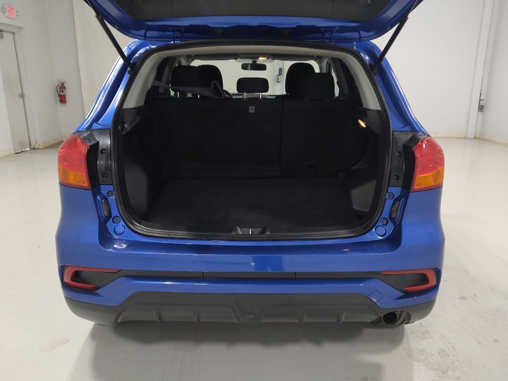 Used 2019 Mitsubishi Outlander Sport SE AWD/4WD image 29