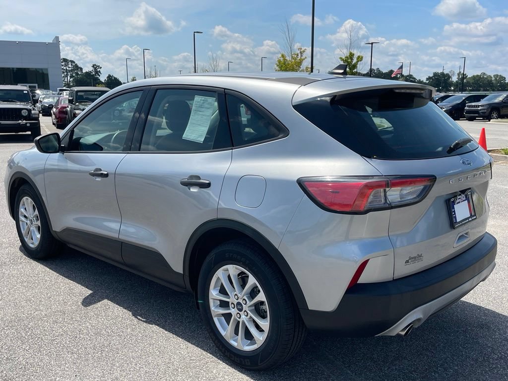Used 2022 Ford Escape S FWD image 8