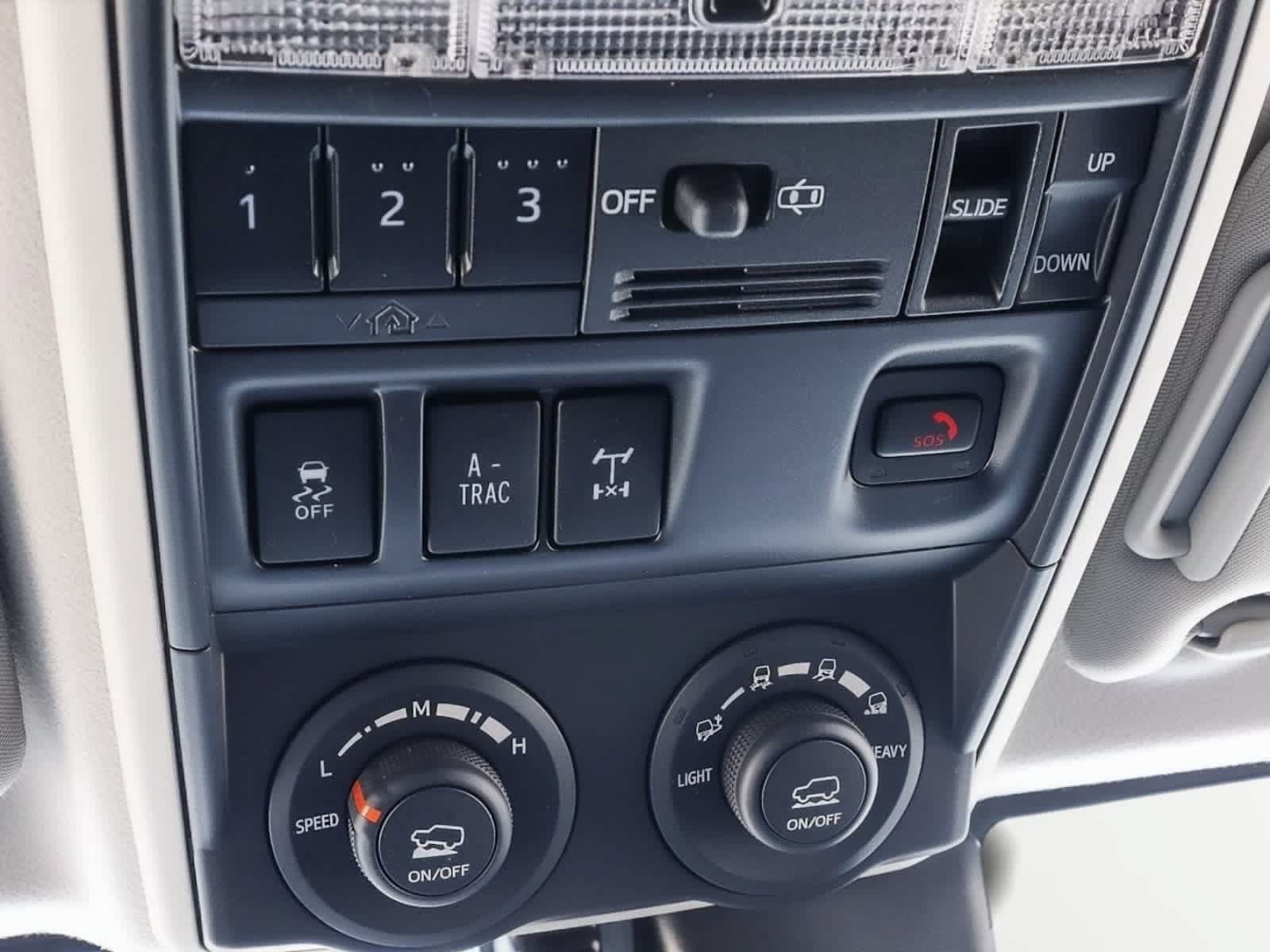 Used 2024 Toyota 4Runner TRD Off-Road Premium w/ Off Road Premium Plus Package AWD/4WD image 36