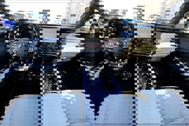 Used 2025 Lexus RX 350 Premium w/ Accessory Package image 15