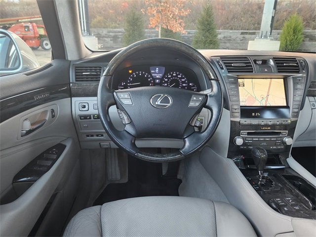 Used 2010 Lexus LS 460 L image 6