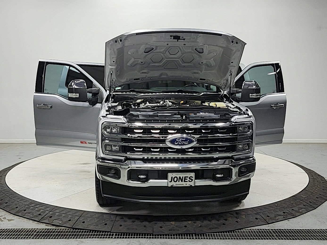 Used 2023 Ford F250 Lariat w/ Chrome Package AWD/4WD image 11