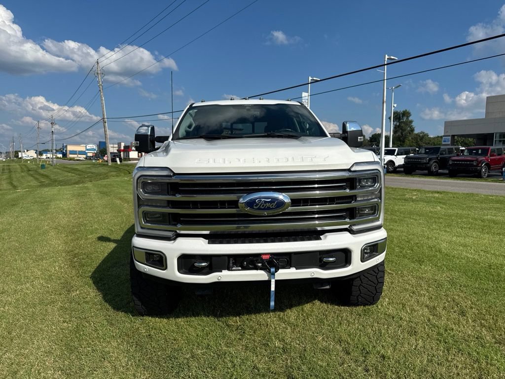 Used 2024 Ford F350 Limited AWD/4WD image 2