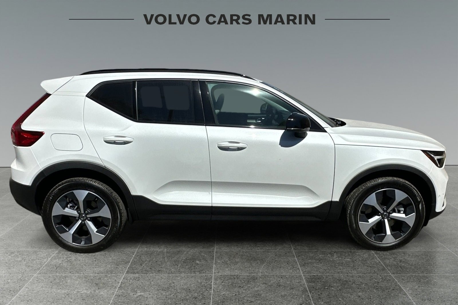 New 2026 Volvo XC40 B5 Plus w/ Protection Package Premier image 8
