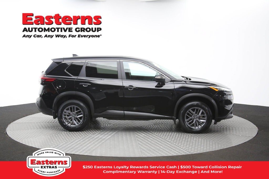Used 2023 Nissan Rogue S AWD/4WD image 47