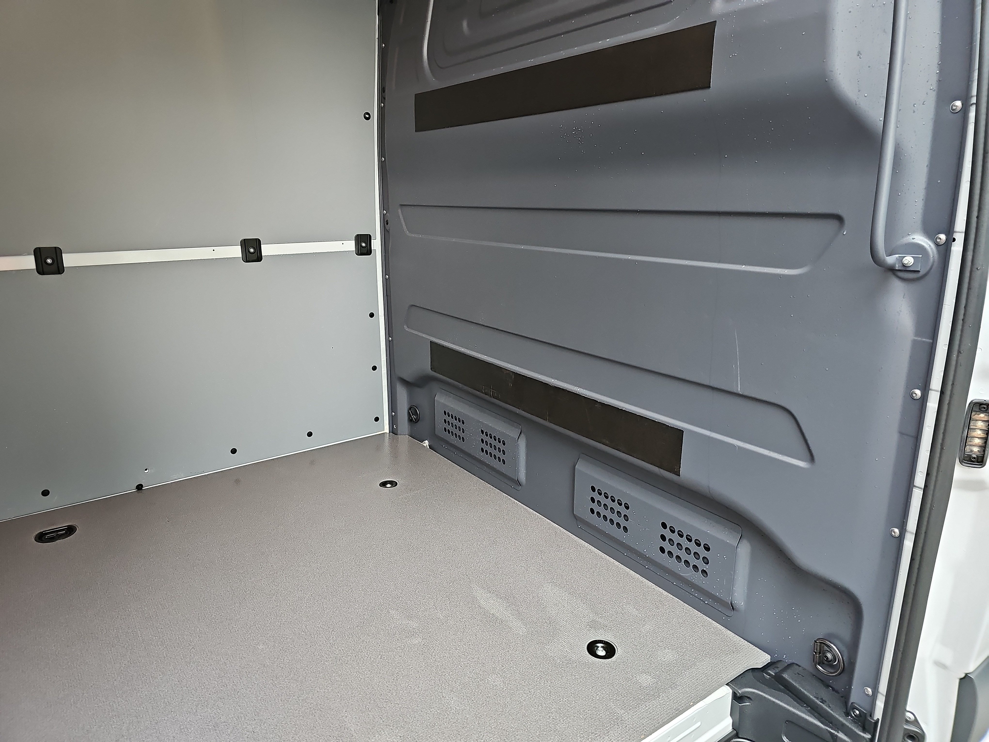 Used 2025 Mercedes-Benz Sprinter 3500 image 11