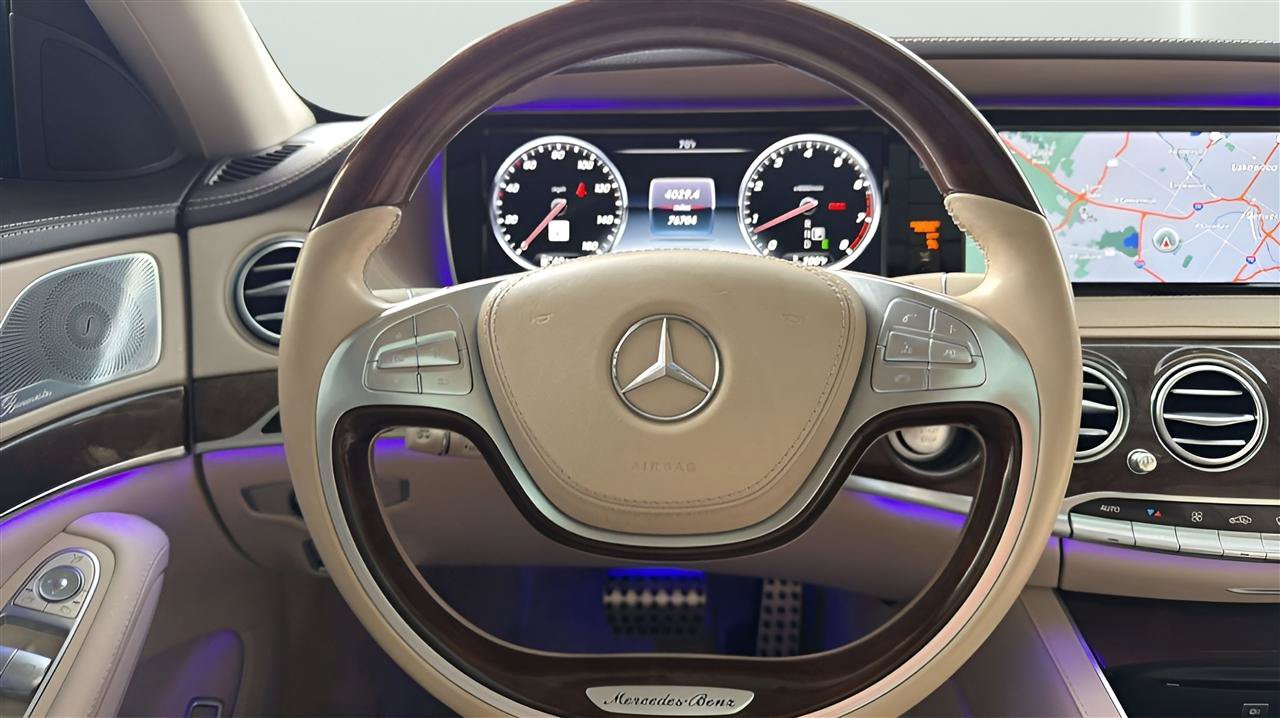 Used 2017 Mercedes-Benz S 550 Sedan image 31