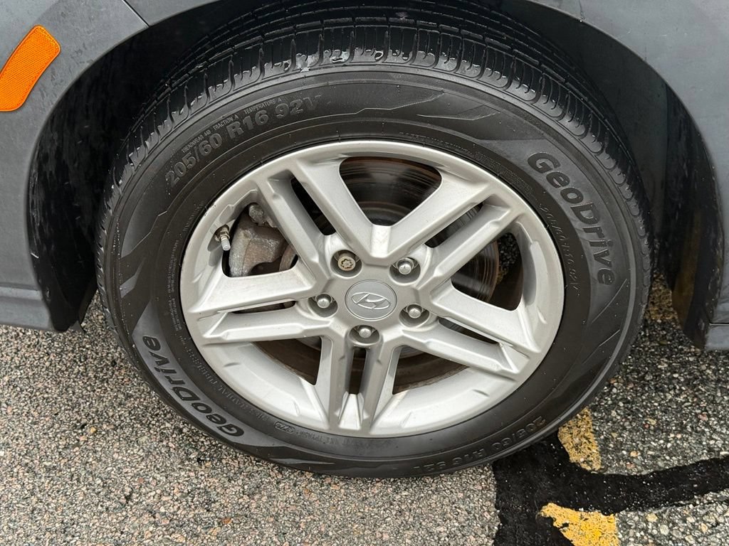 Certified 2022 Hyundai Kona SE AWD/4WD image 10