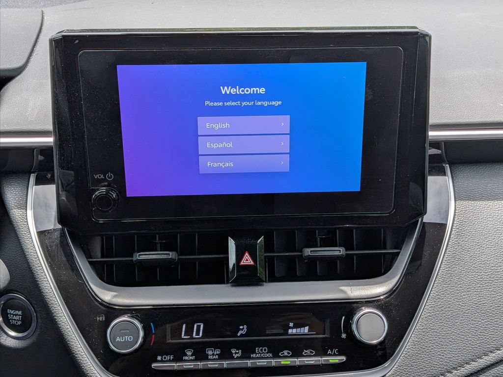 Used 2025 Toyota Corolla SE FWD image 18