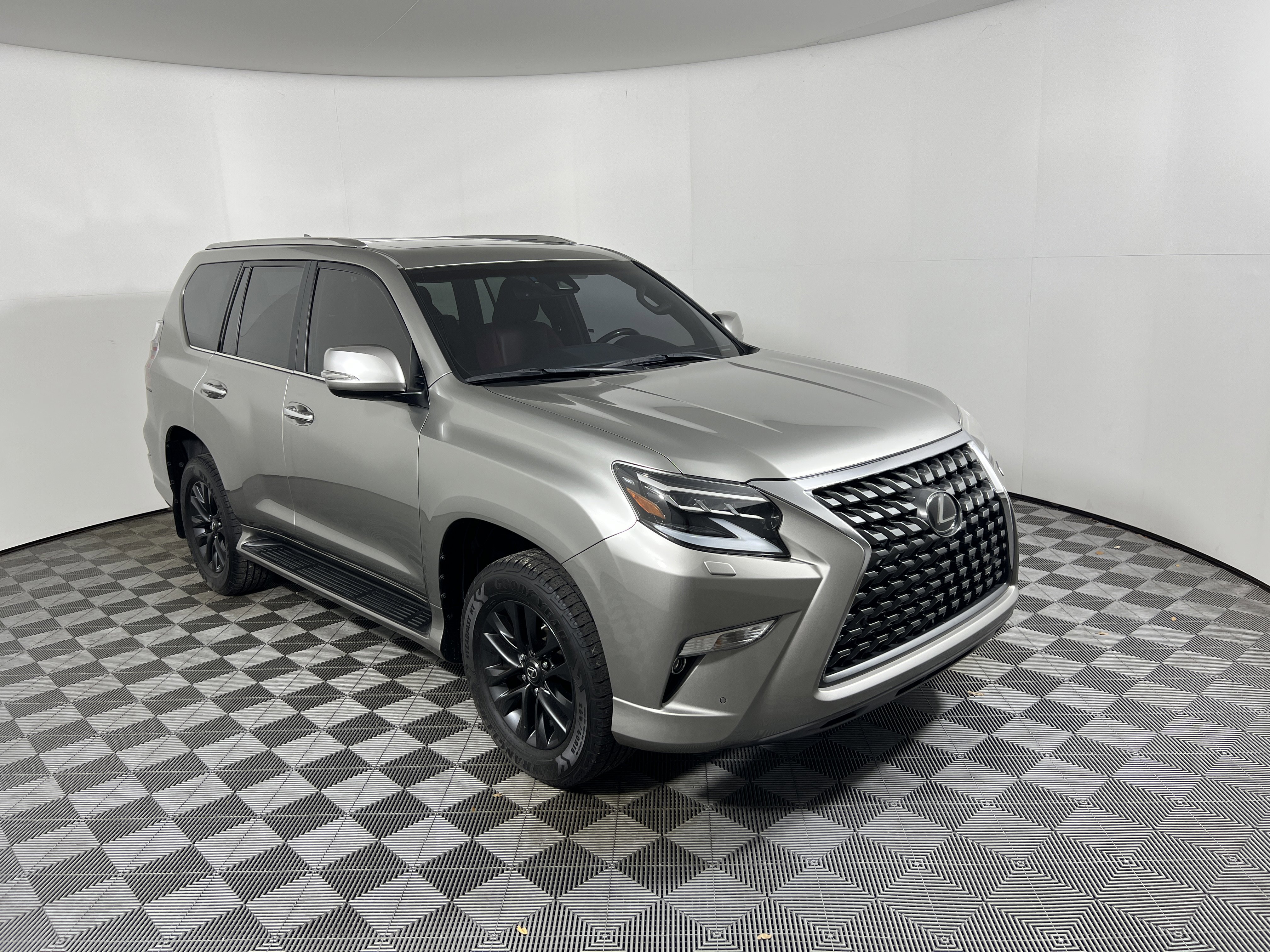 Used 2021 Lexus GX 460 Premium w/ Premium Package AWD/4WD image 7