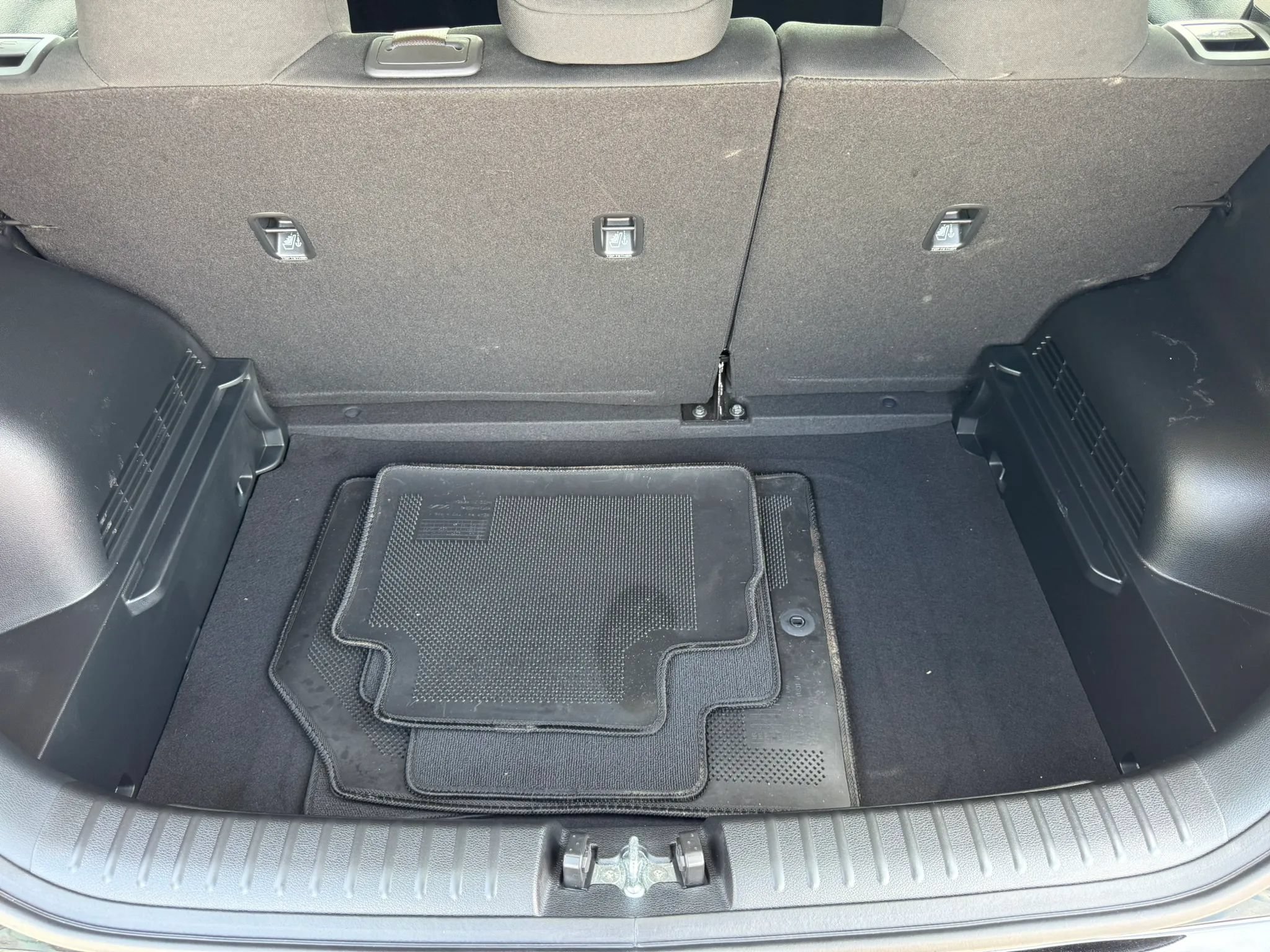 Used 2022 Kia Soul LX FWD image 28