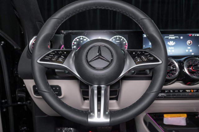 Certified 2026 Mercedes-Benz GLB 250 image 21
