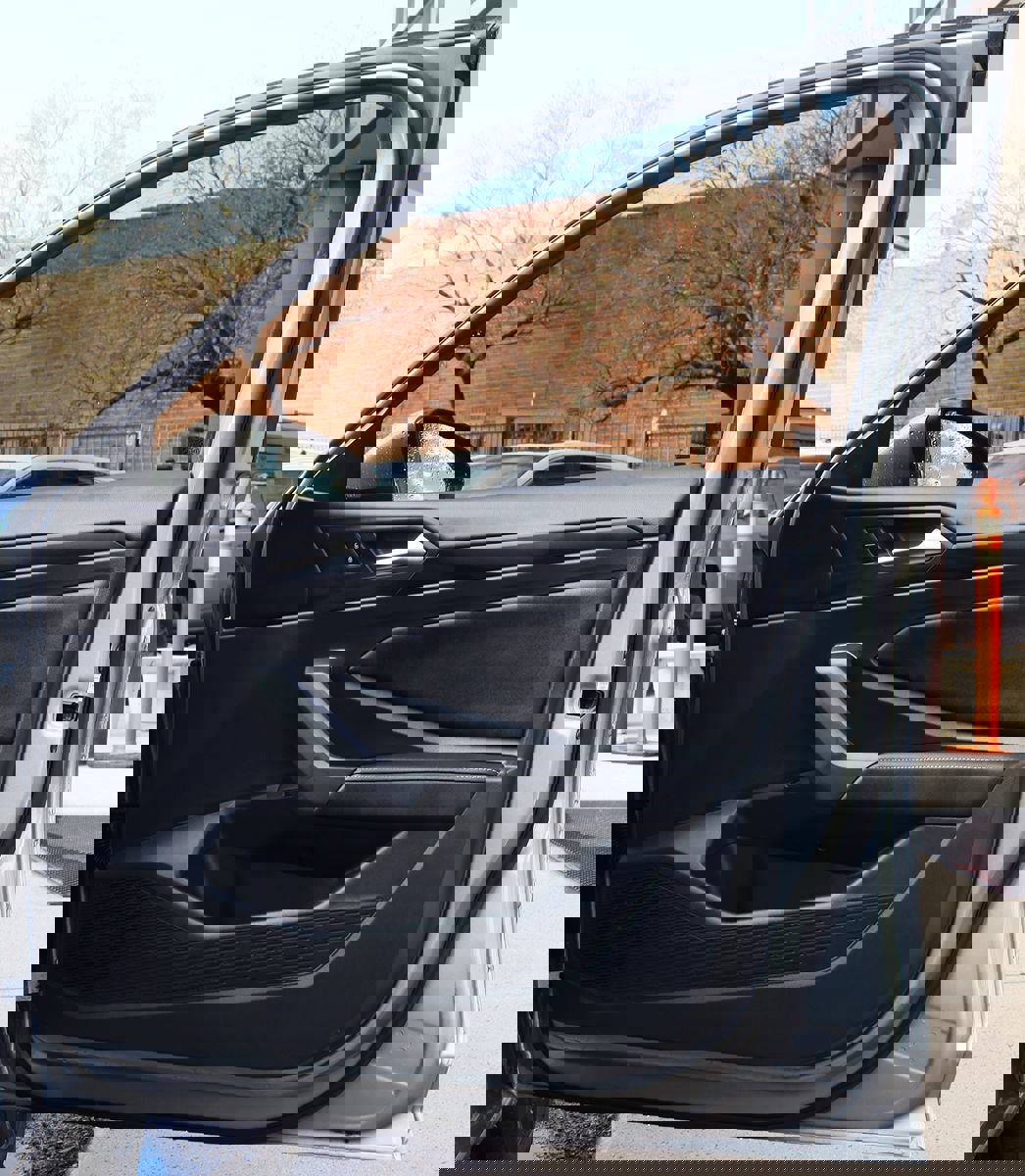 Used 2023 Volkswagen Jetta SE image 33