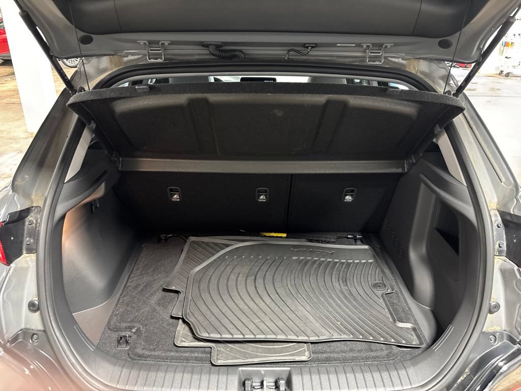 Certified 2023 Hyundai Kona SEL w/ Convenience Package AWD/4WD image 29
