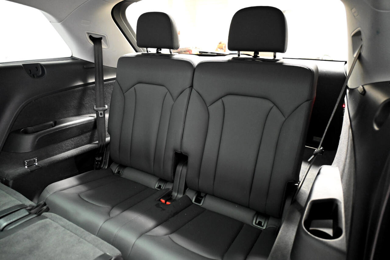 Used 2020 Audi Q7 3.0T Premium Plus image 39