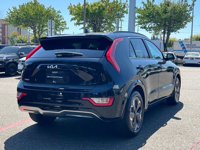 Certified 2024 Kia Niro Wind FWD image 7