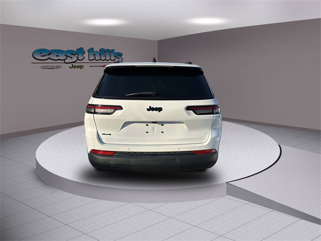 Certified 2024 Jeep Grand Cherokee L Altitude image 4
