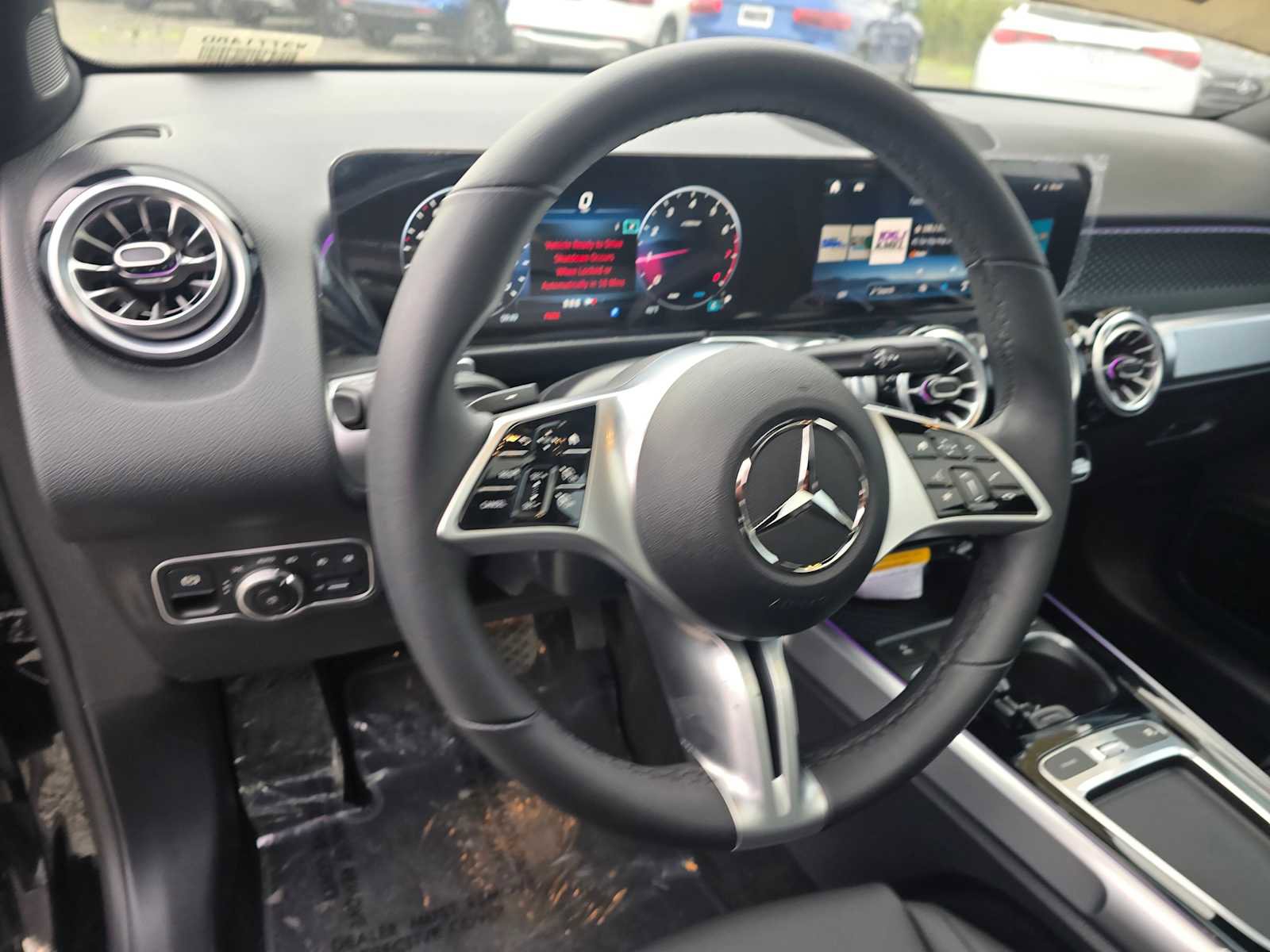 Used 2024 Mercedes-Benz GLB 250 image 27