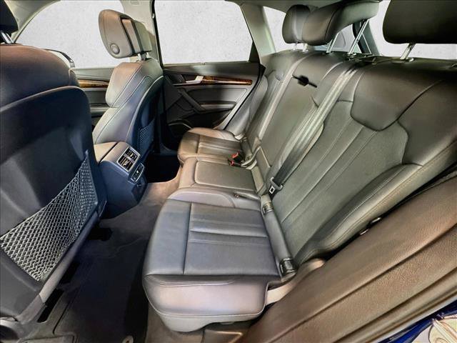 Used 2018 Audi Q5 Prestige w/ Prestige Package AWD/4WD image 23