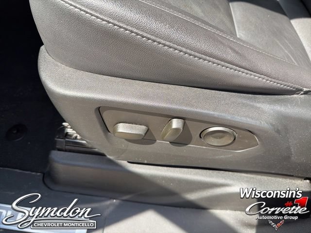 Used 2023 Chevrolet Tahoe Z71 w/ Luxury Package AWD/4WD image 17