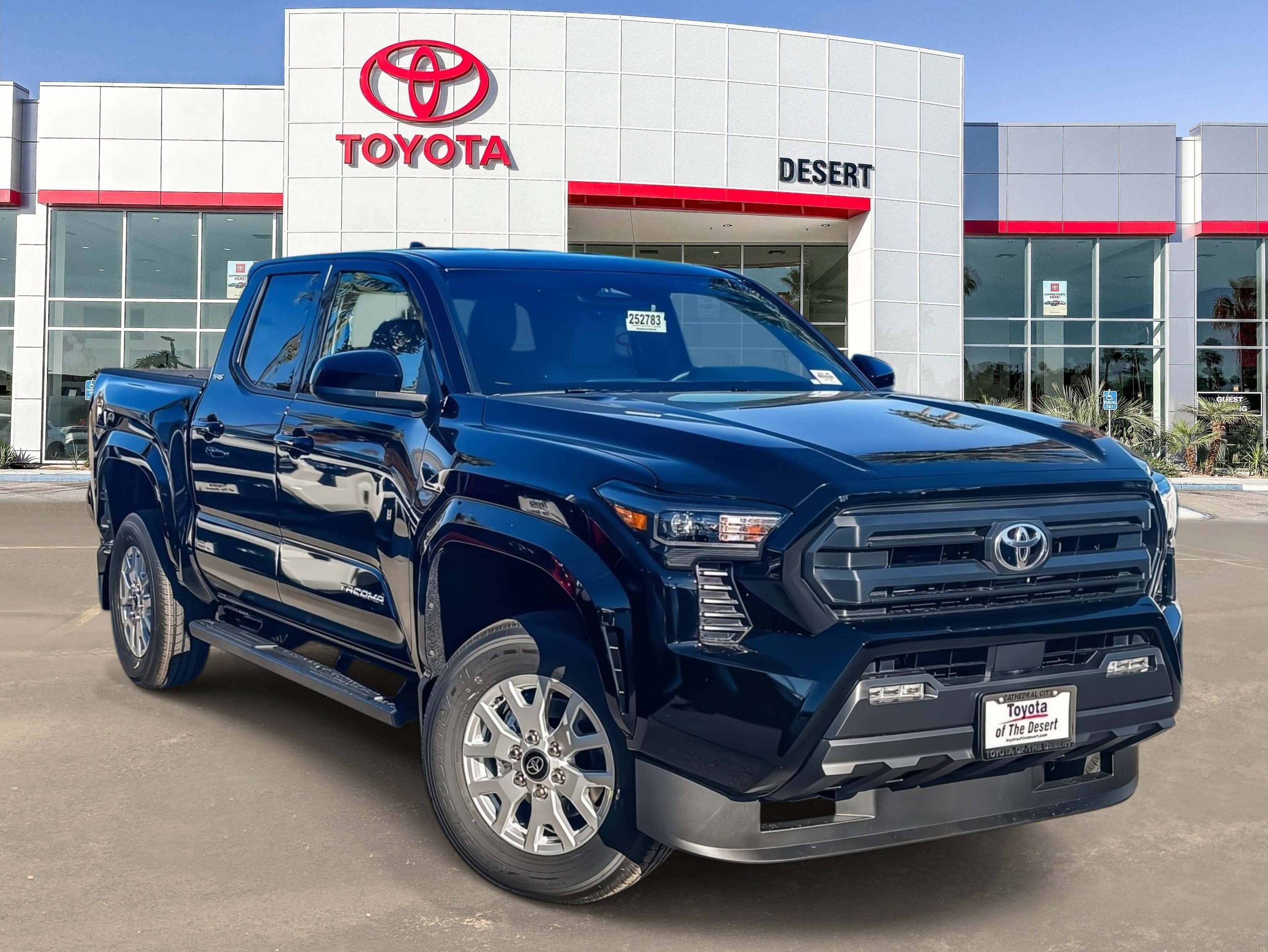 New 2025 Toyota Tacoma SR5