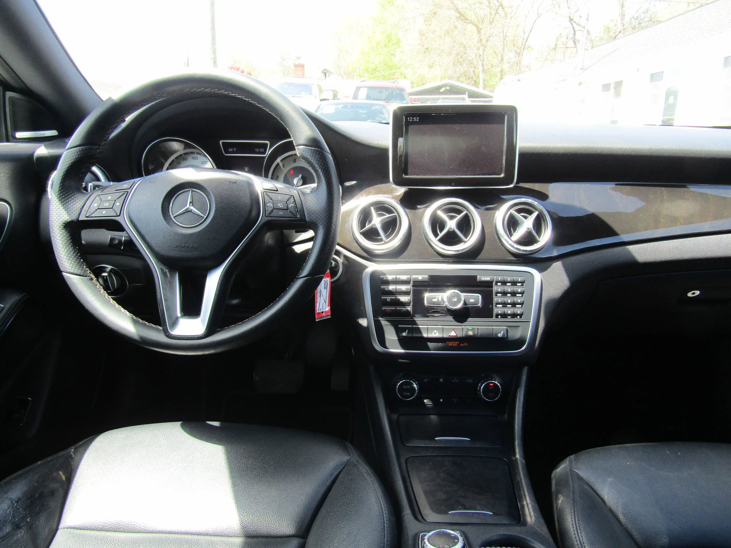 Used 2014 Mercedes-Benz CLA 250 image 13
