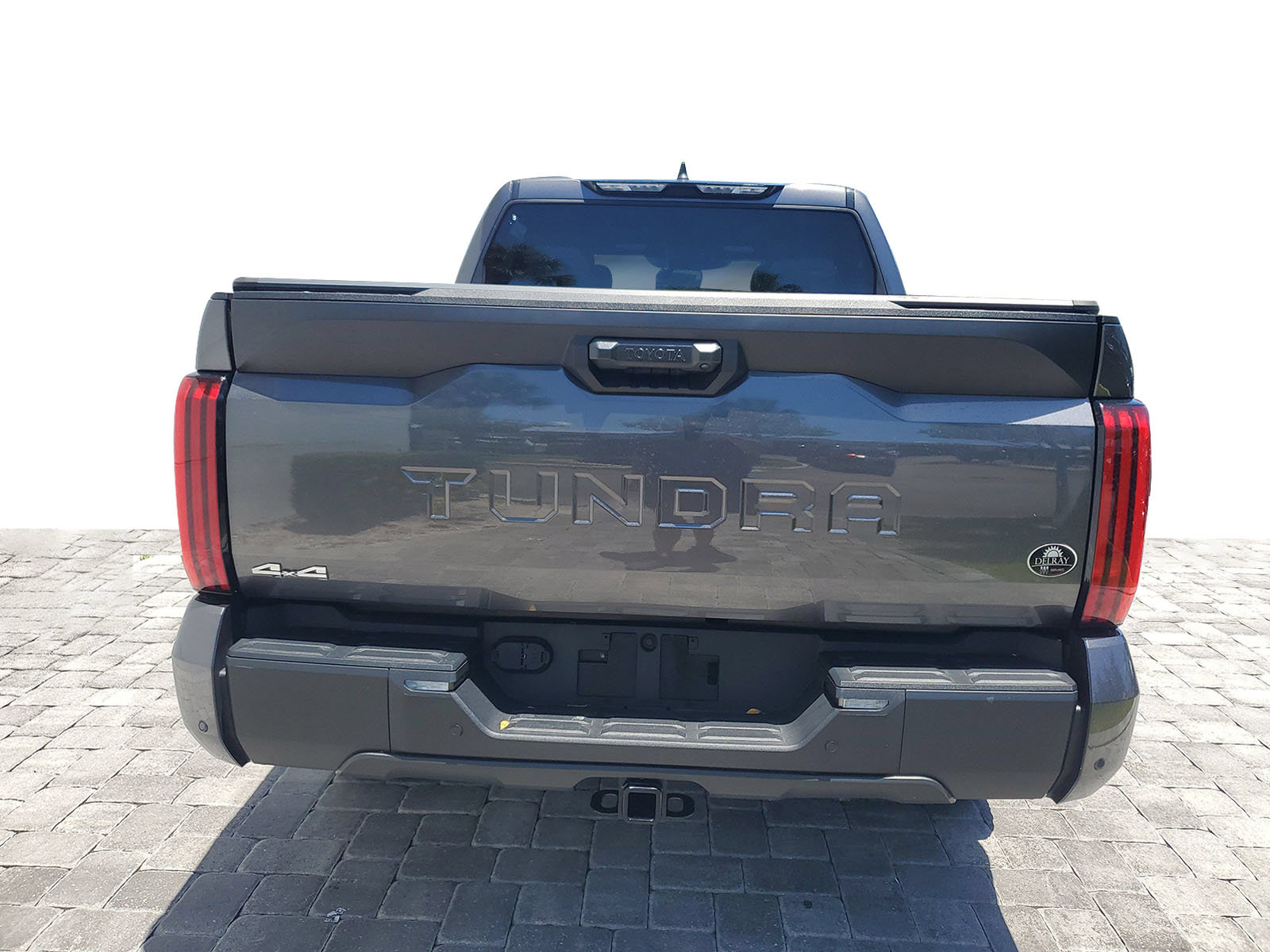 Used 2025 Toyota Tundra SR5 w/ SR5 Convenience Package AWD/4WD image 5