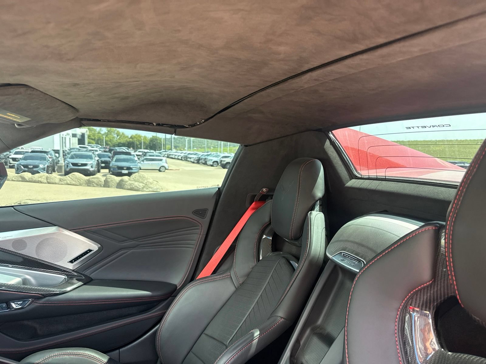 Used 2024 Chevrolet Corvette Z06 RWD image 18