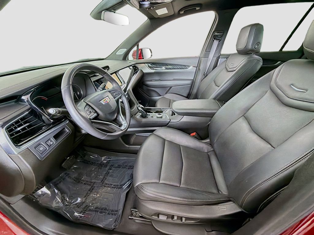 Used 2023 Cadillac XT6 Premium Luxury image 24