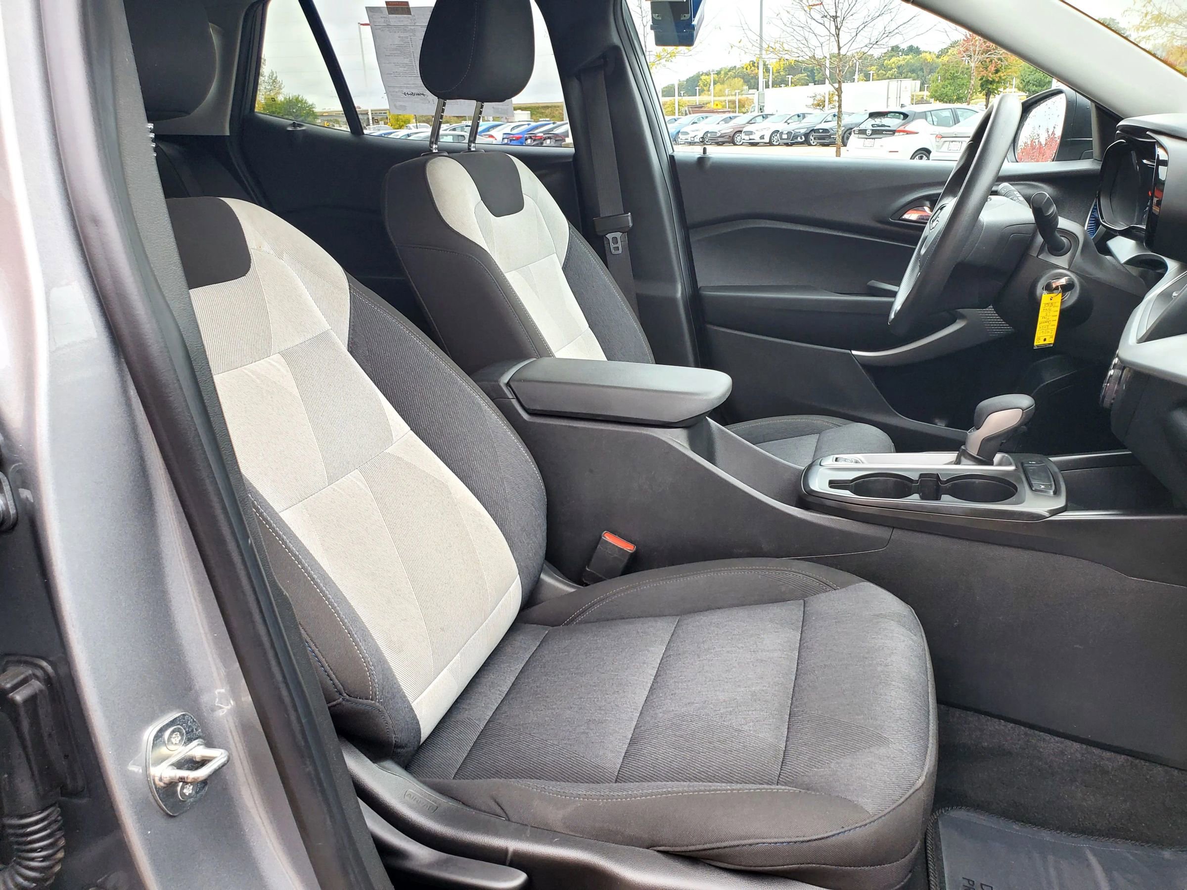 Used 2024 Chevrolet Trax LS w/ Driver Confidence Package FWD image 11