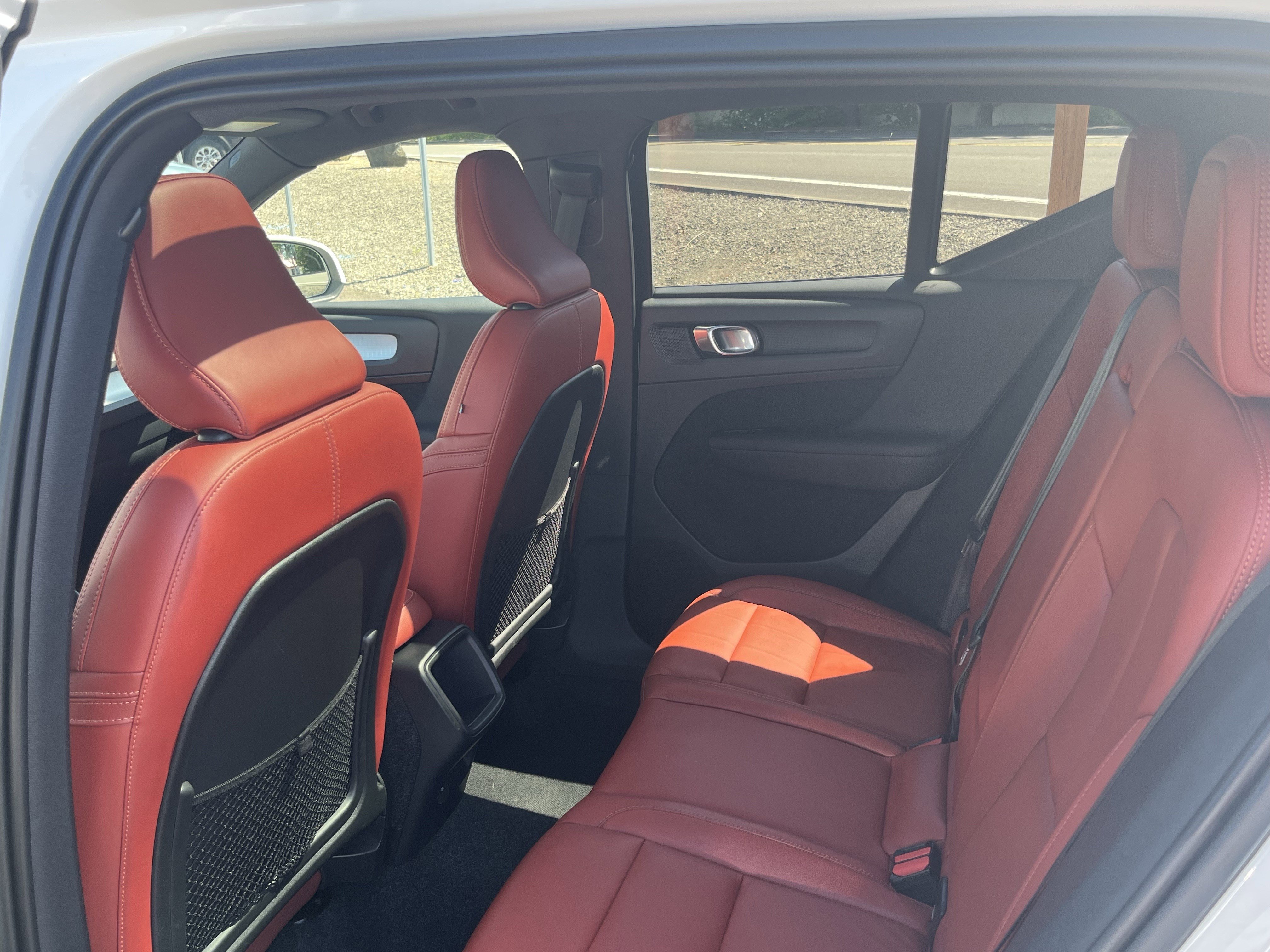 Used 2019 Volvo XC40 T5 Momentum AWD/4WD image 12