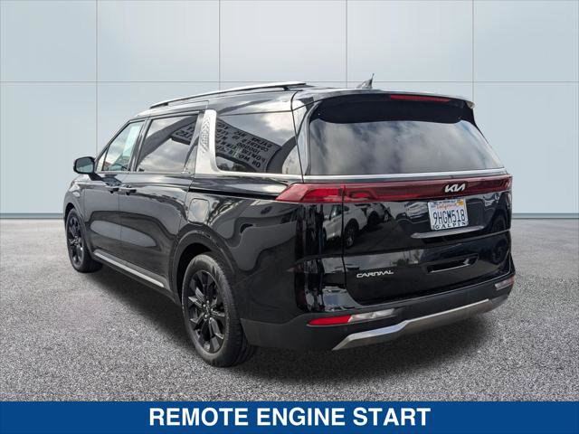 Used 2024 Kia Carnival SX image 3