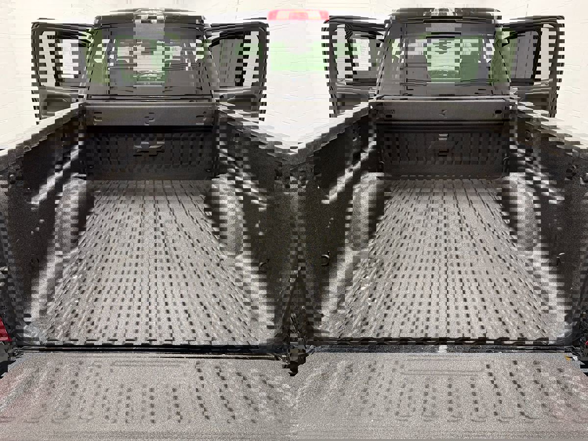 Used 2017 Chevrolet Silverado 1500 LTZ Z71 w/ LTZ Plus Package image 32