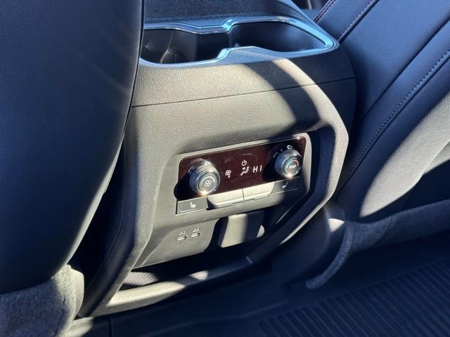 Used 2024 Chevrolet Traverse RS w/ LPO, Floor Liner Package image 38