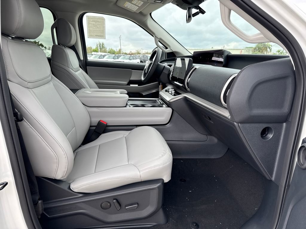 New 2026 Ford Expedition Max Active image 21